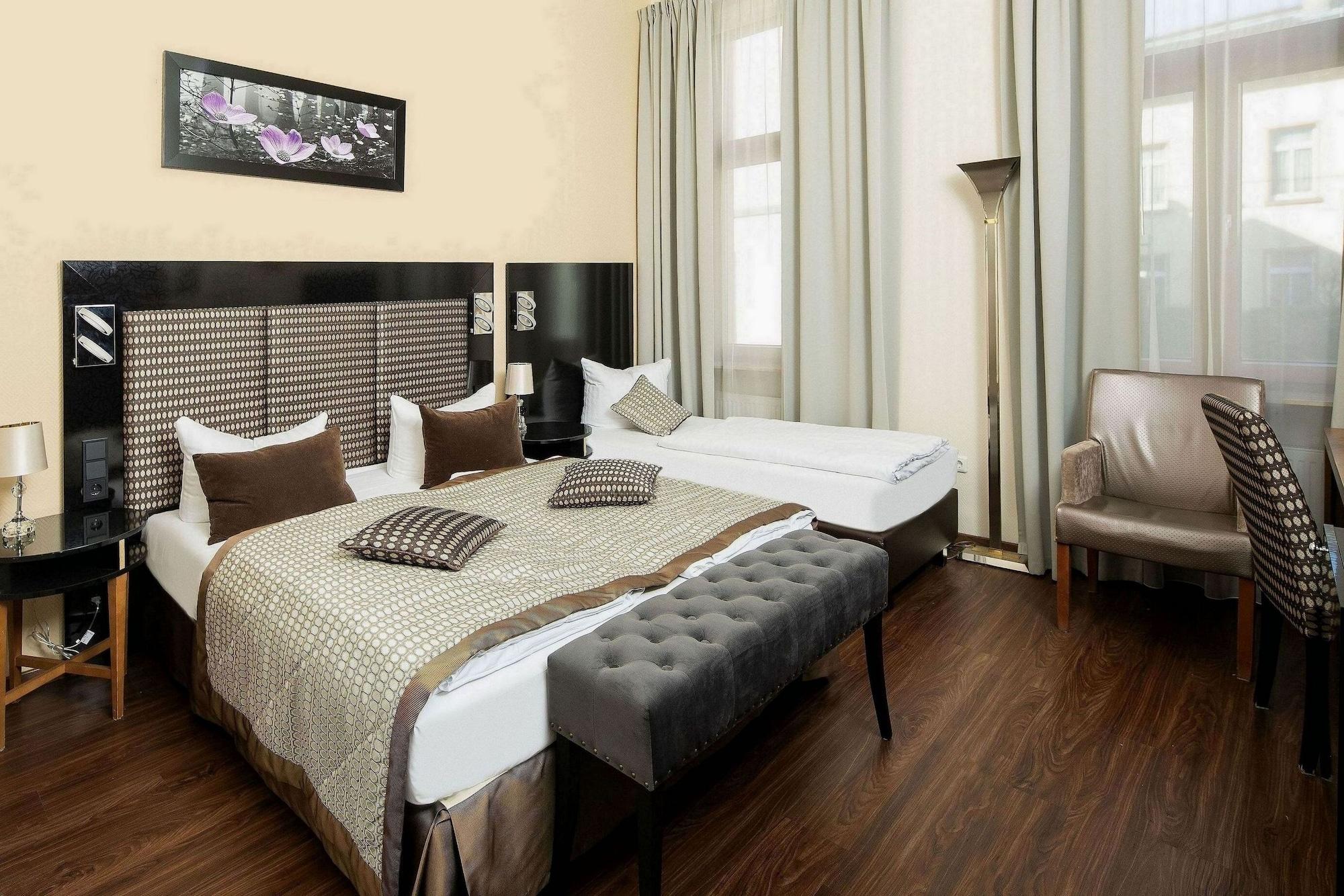 City Hotel Kaiserhof Offenbach am Main Eksteriør bilde