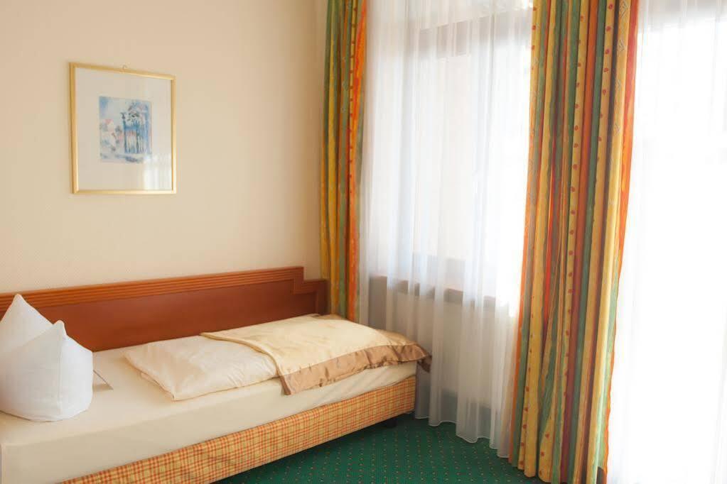 City Hotel Kaiserhof Offenbach am Main Eksteriør bilde