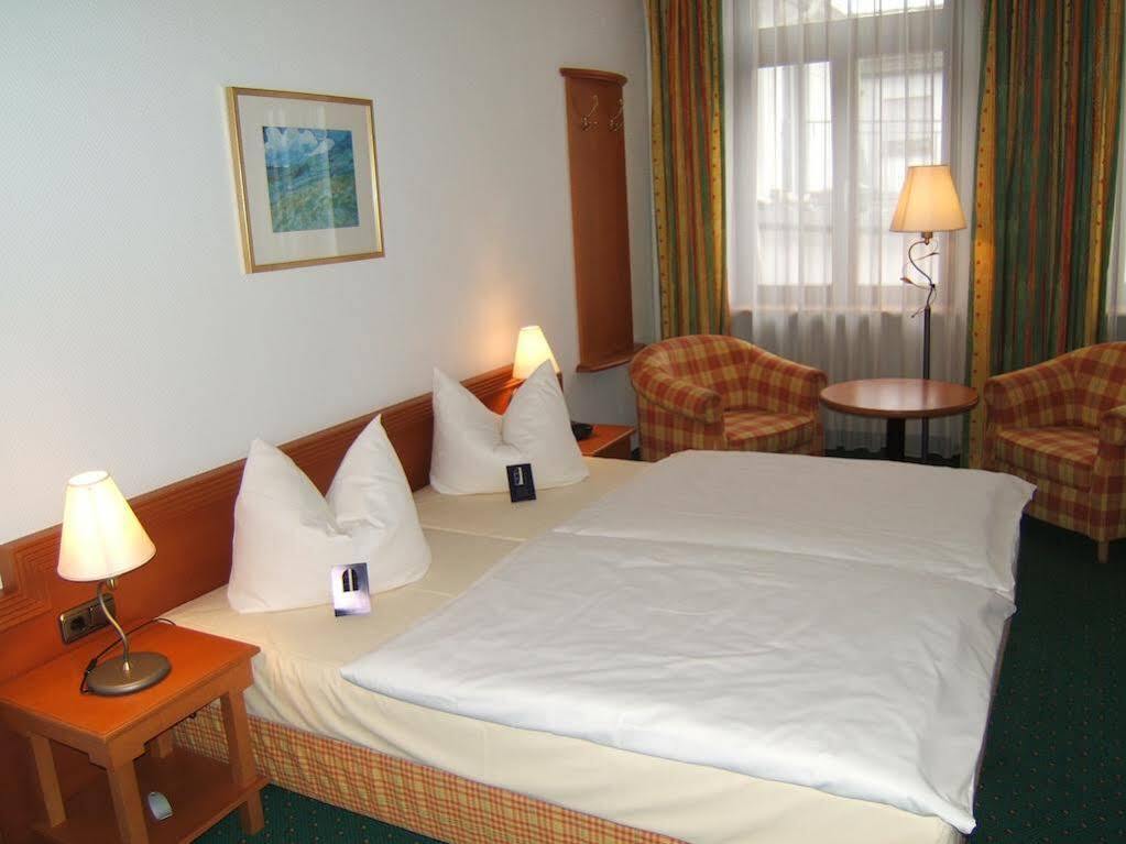 City Hotel Kaiserhof Offenbach am Main Eksteriør bilde